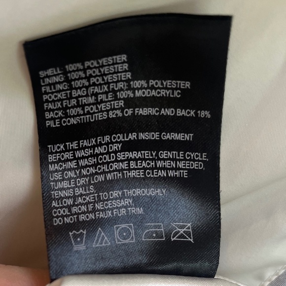 Woman's Laundry Cream Colored  Puffer Coat- Size XS - Picture 5 of 15